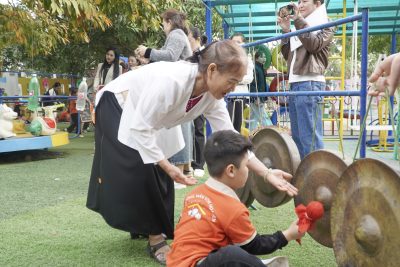 các hoạt động sôi nổi ngoài trời