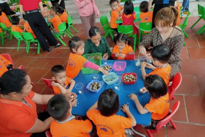 HOẠT ĐỘNG TRẢI NGHIỆM CỦA CÁC BÉ
