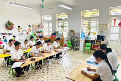 SINH HOẠT CHUYÊN MÔN CÁC TỔ – ĐOÀN KẾT, ĐỔI MỚI, NÂNG CAO CHẤT LƯỢNG CHĂM SÓC, GIÁO DỤC TRẺ